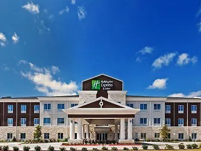 Holiday Inn Express & Suites Killeen - Fort Hood Area Hotel