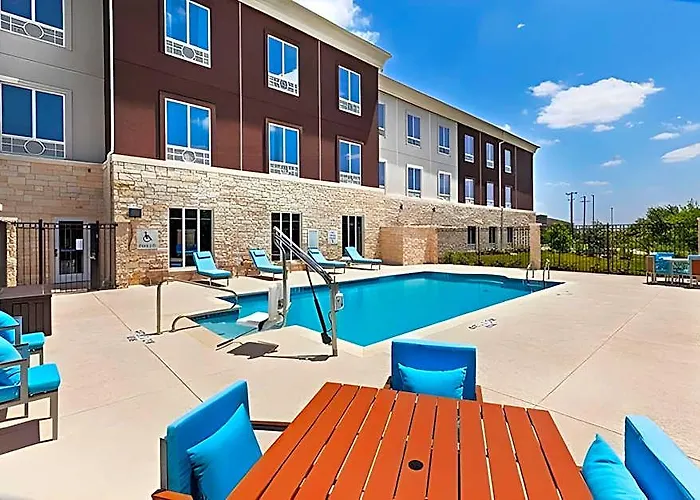 Holiday Inn Express & Suites Killeen - Fort Hood Area Killeen