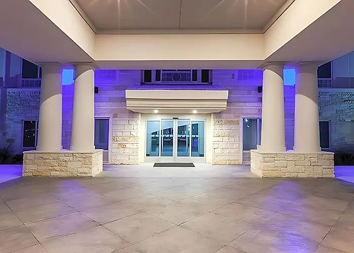 Holiday Inn Express & Suites Killeen - Fort Hood Area