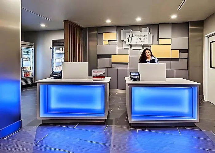 Holiday Inn Express & Suites Killeen - Fort Hood Area Hotel Killeen